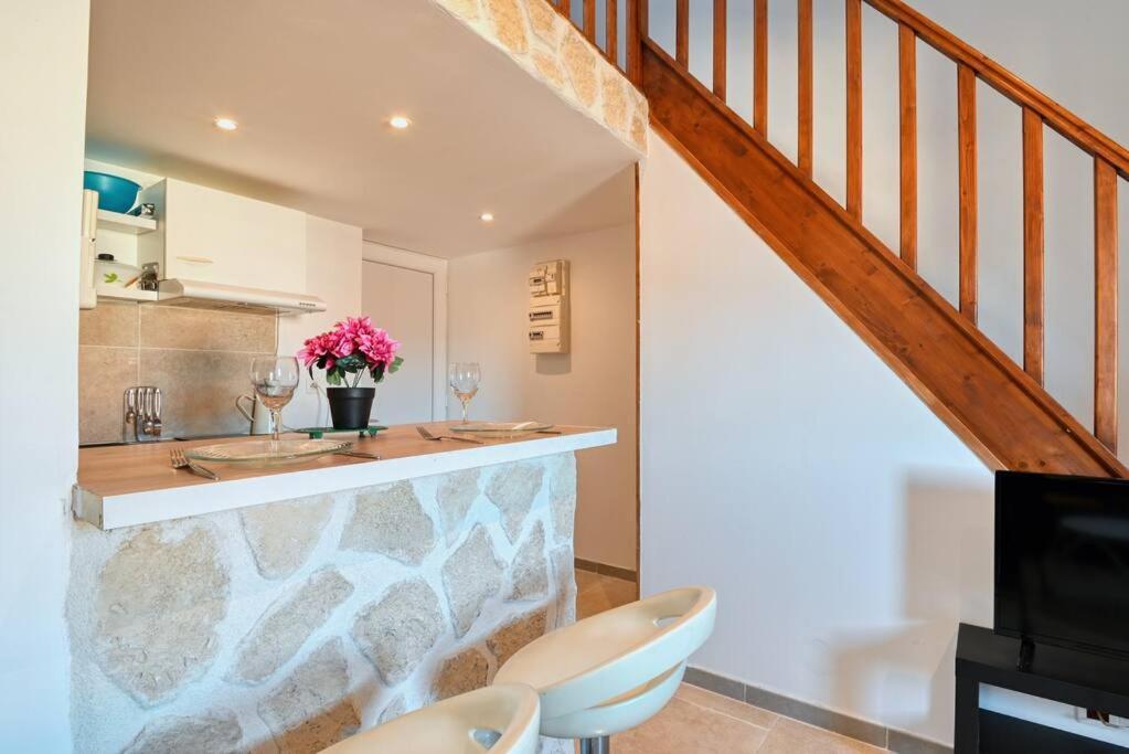 L'Ecrin De La Ciotat A 50 M Du Port Apartment Bagian luar foto